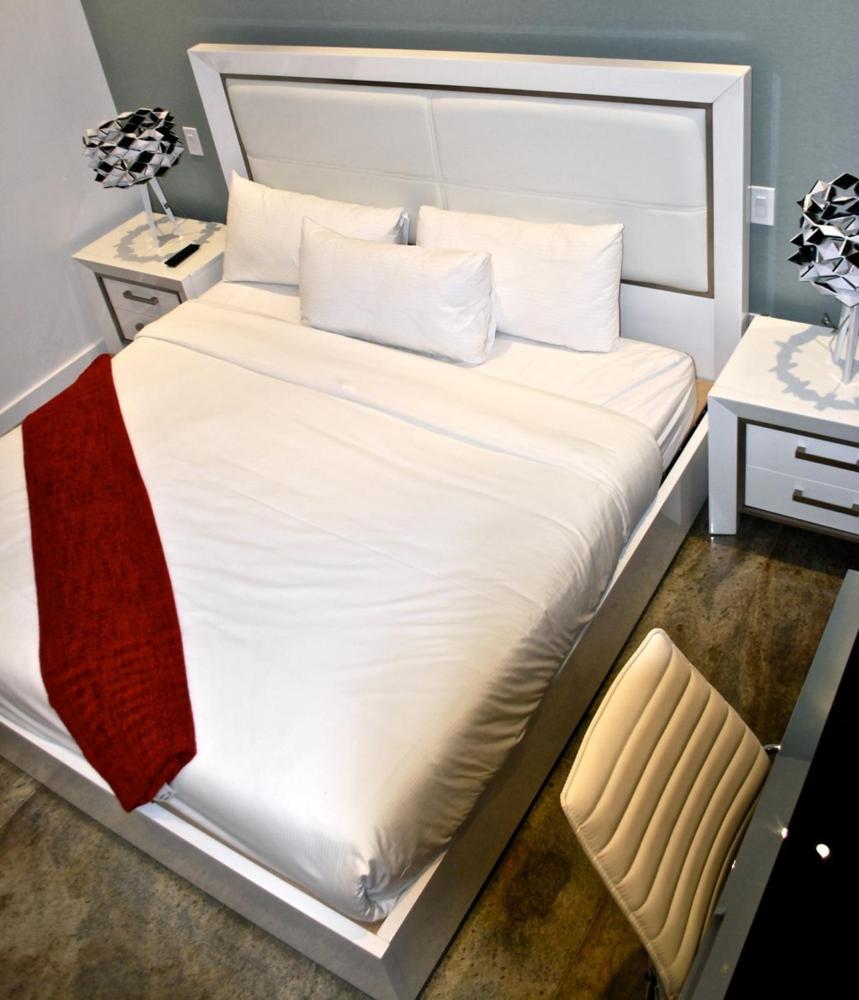 Deluxe Studio interior
